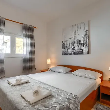 Rozza Pia Apartment